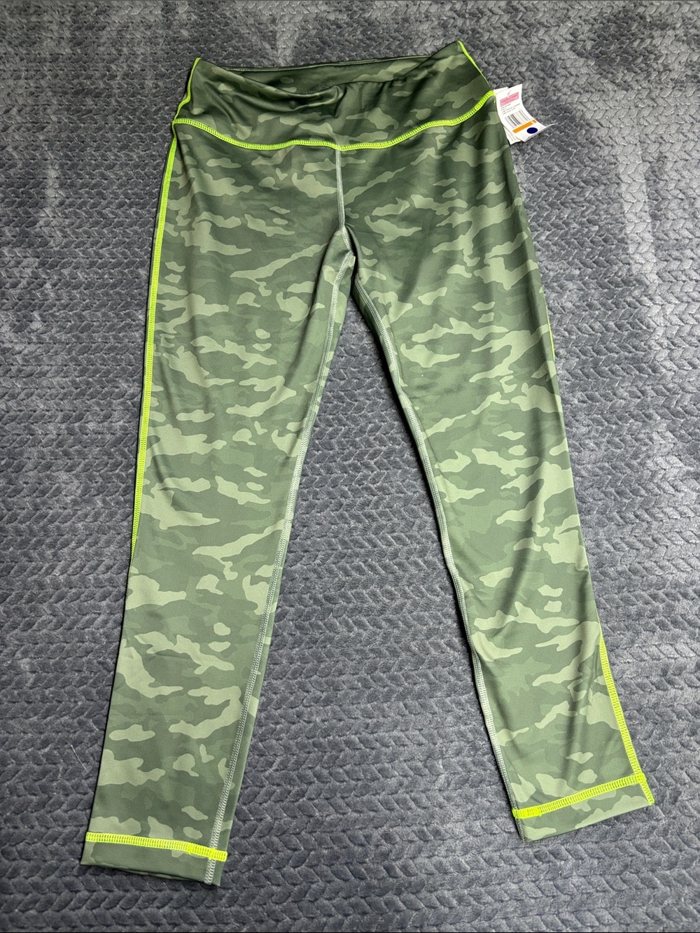 Vineyard Vines Green Camo Leggings with Neon Trim